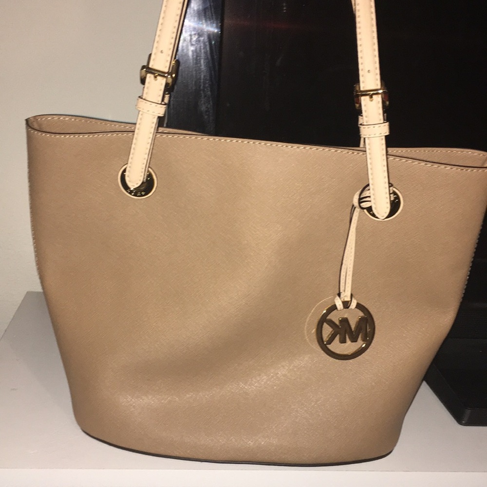 Michael Kors bag